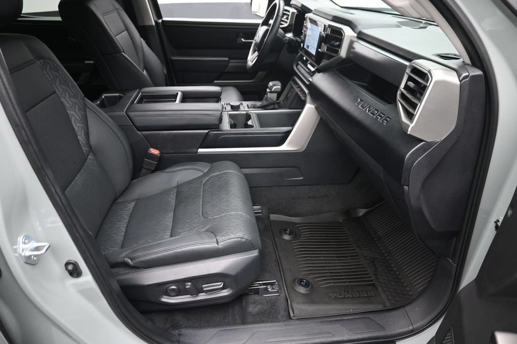 Used 2024 Toyota Tundra SR5 w/ SR5 Premium Package AWD/4WD image 9