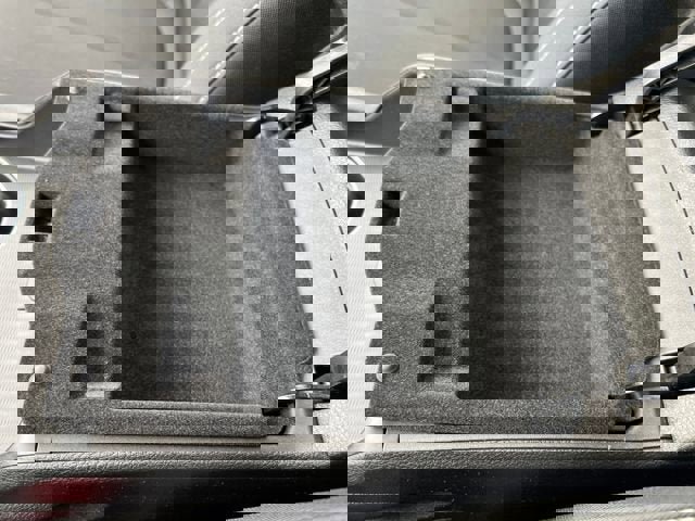 New 2025 Jeep Grand Cherokee L Laredo image 21