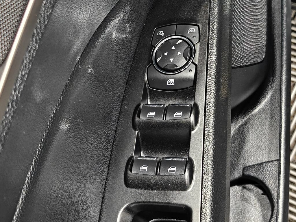 Used 2018 Ford Fusion SE w/ Fusion SE Technology Package FWD image 46