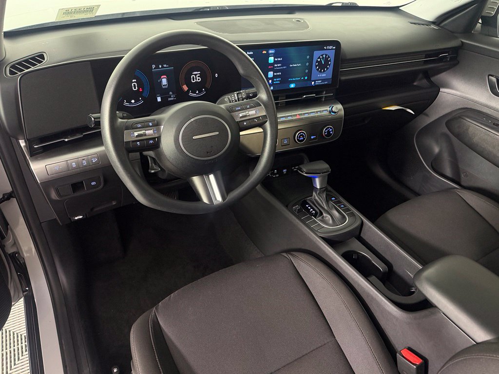 Used 2026 Hyundai Kona SE FWD image 14