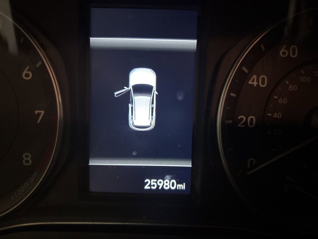 Used 2023 Hyundai Kona SEL w/ Cargo Package image 12