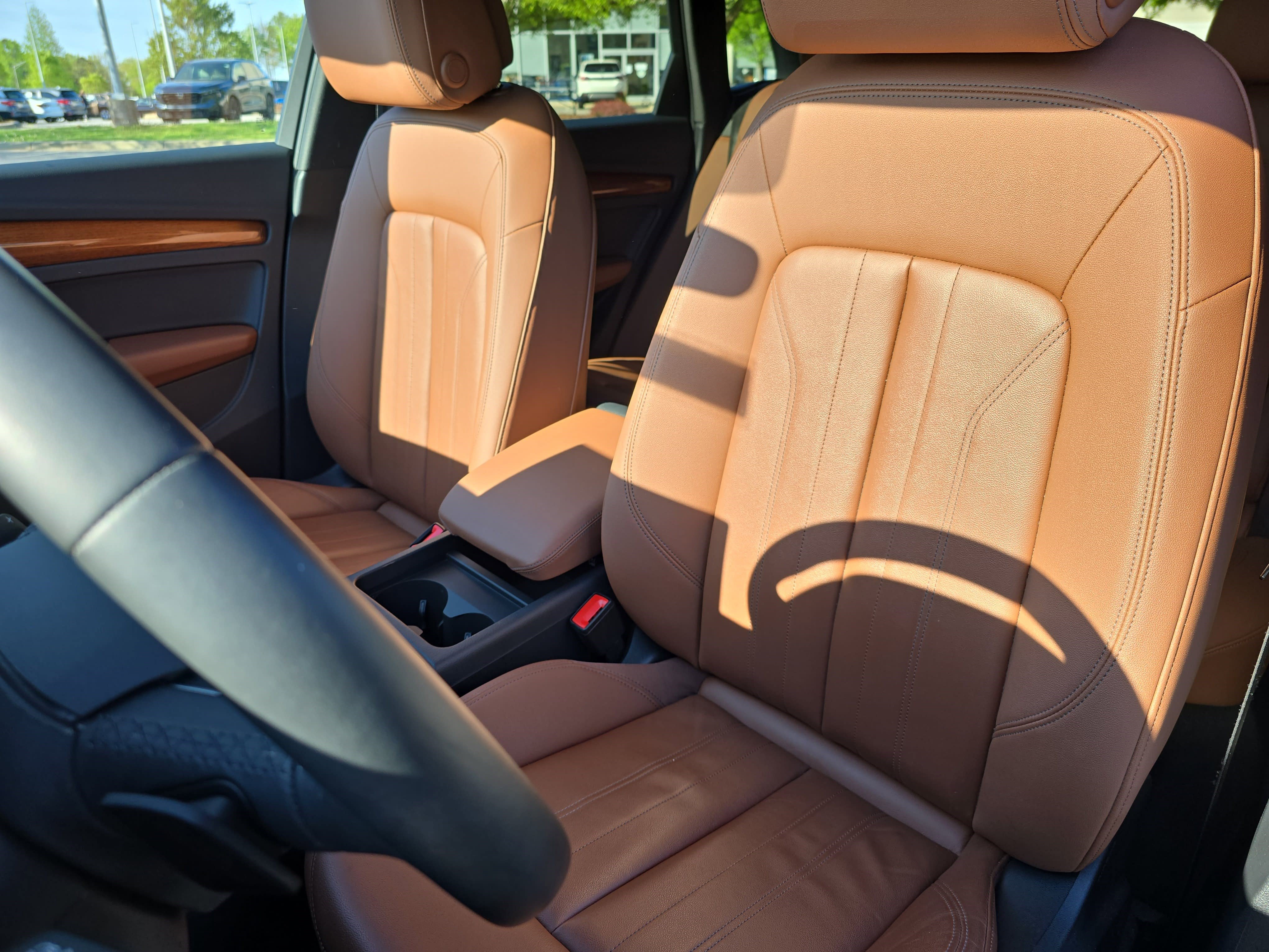 Used 2023 Audi Q5 2.0T Premium w/ Convenience Package image 16