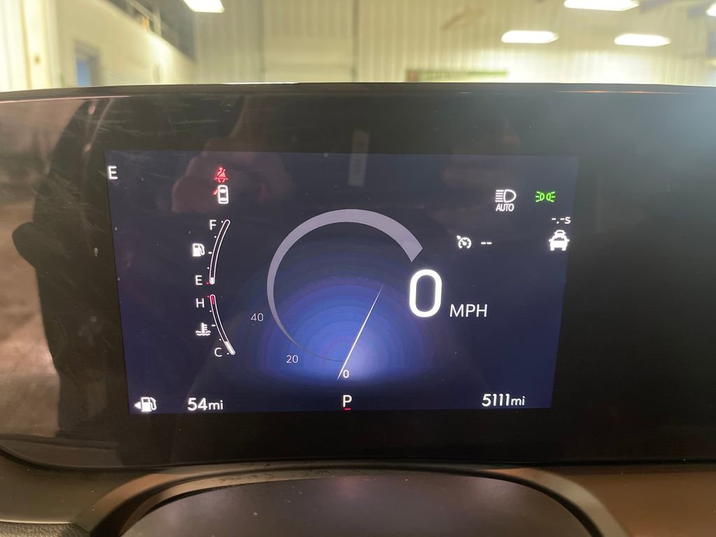 Used 2025 Buick Encore GX Avenir w/ Avenir Convenience Package AWD/4WD image 21