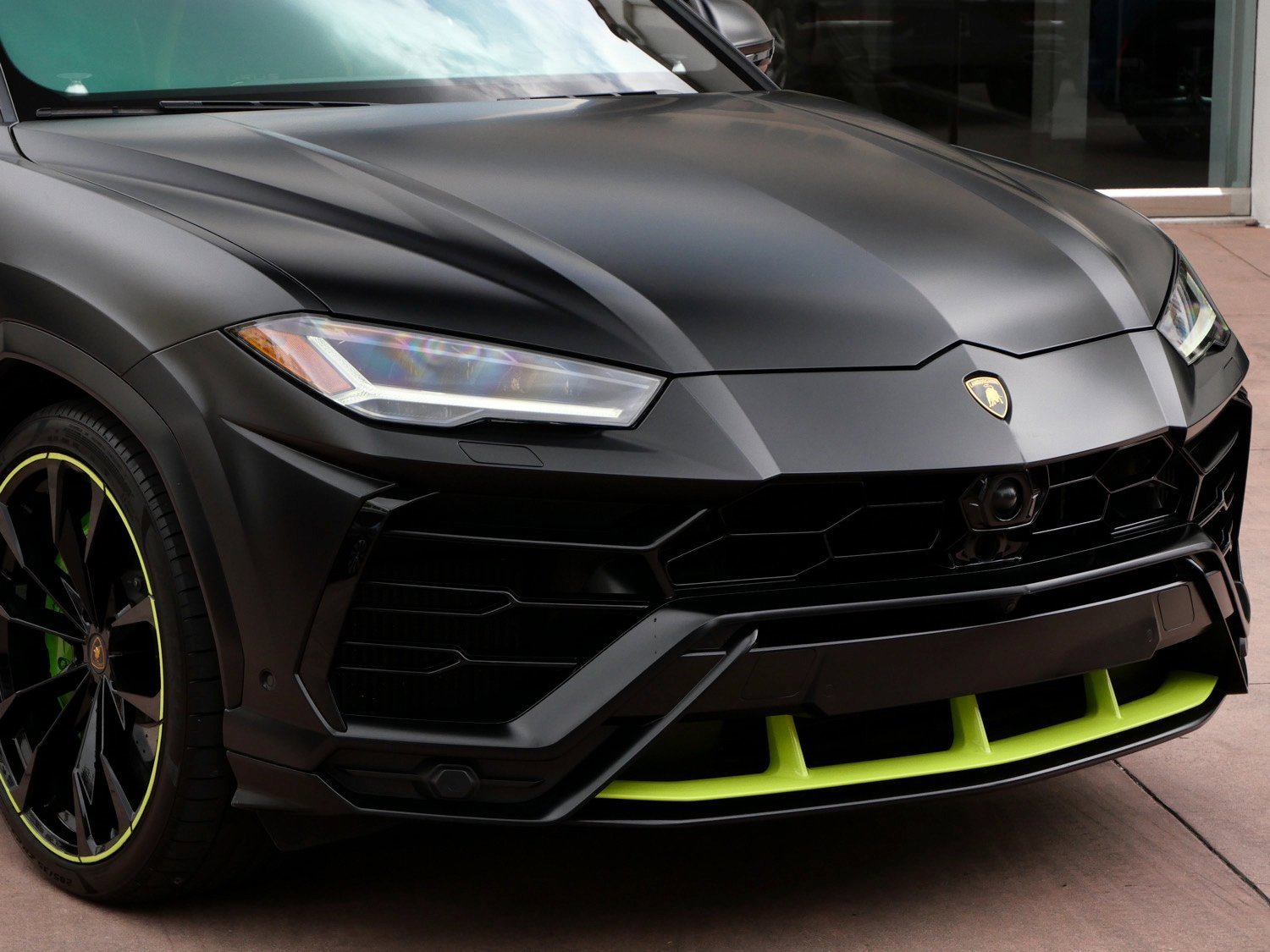 Used 2022 Lamborghini Urus image 11
