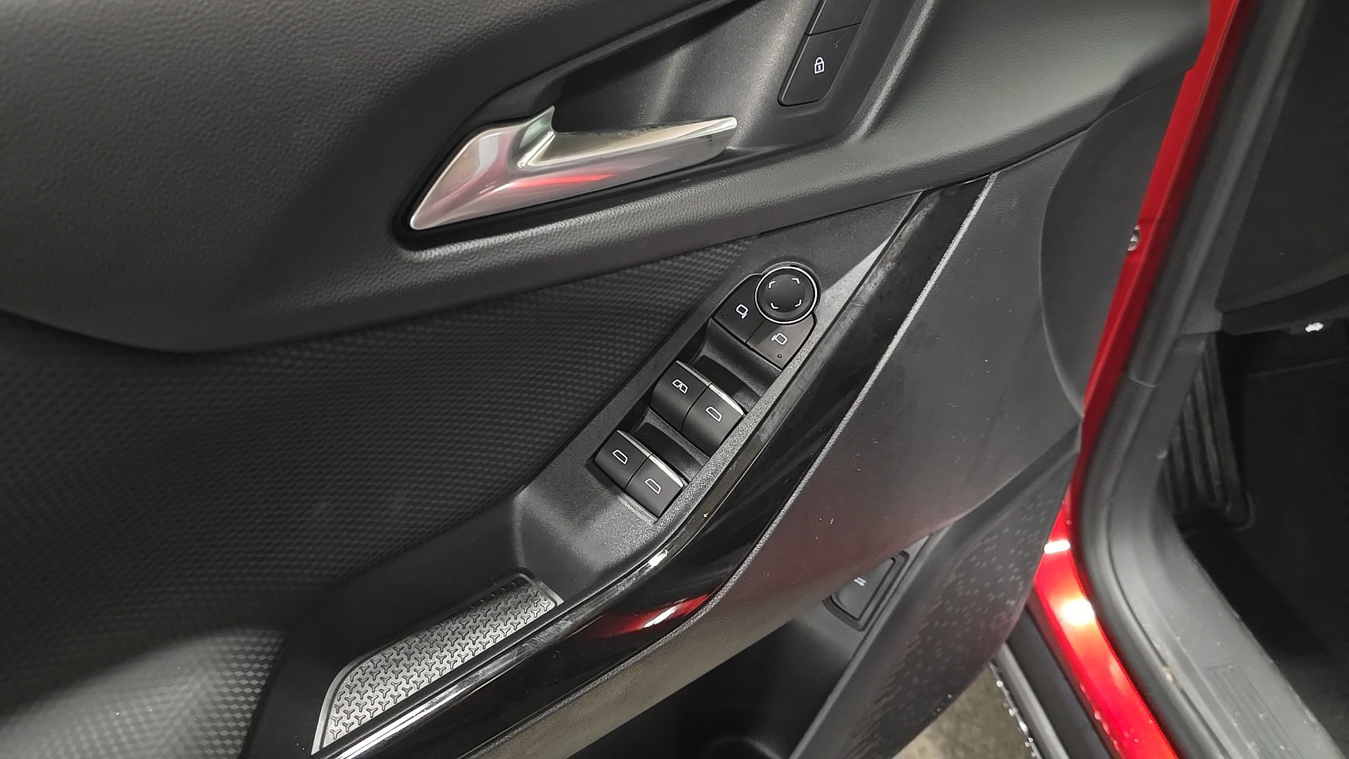 New 2026 Chevrolet Equinox RS image 19