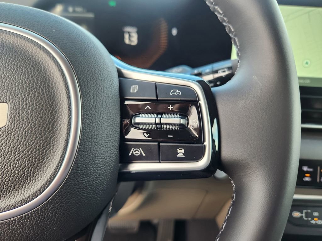 New 2026 Kia Carnival EX image 17