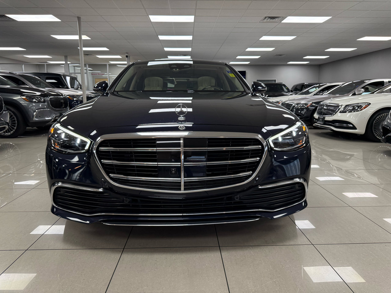 Used 2022 Mercedes-Benz S 580 4MATIC Sedan image 5