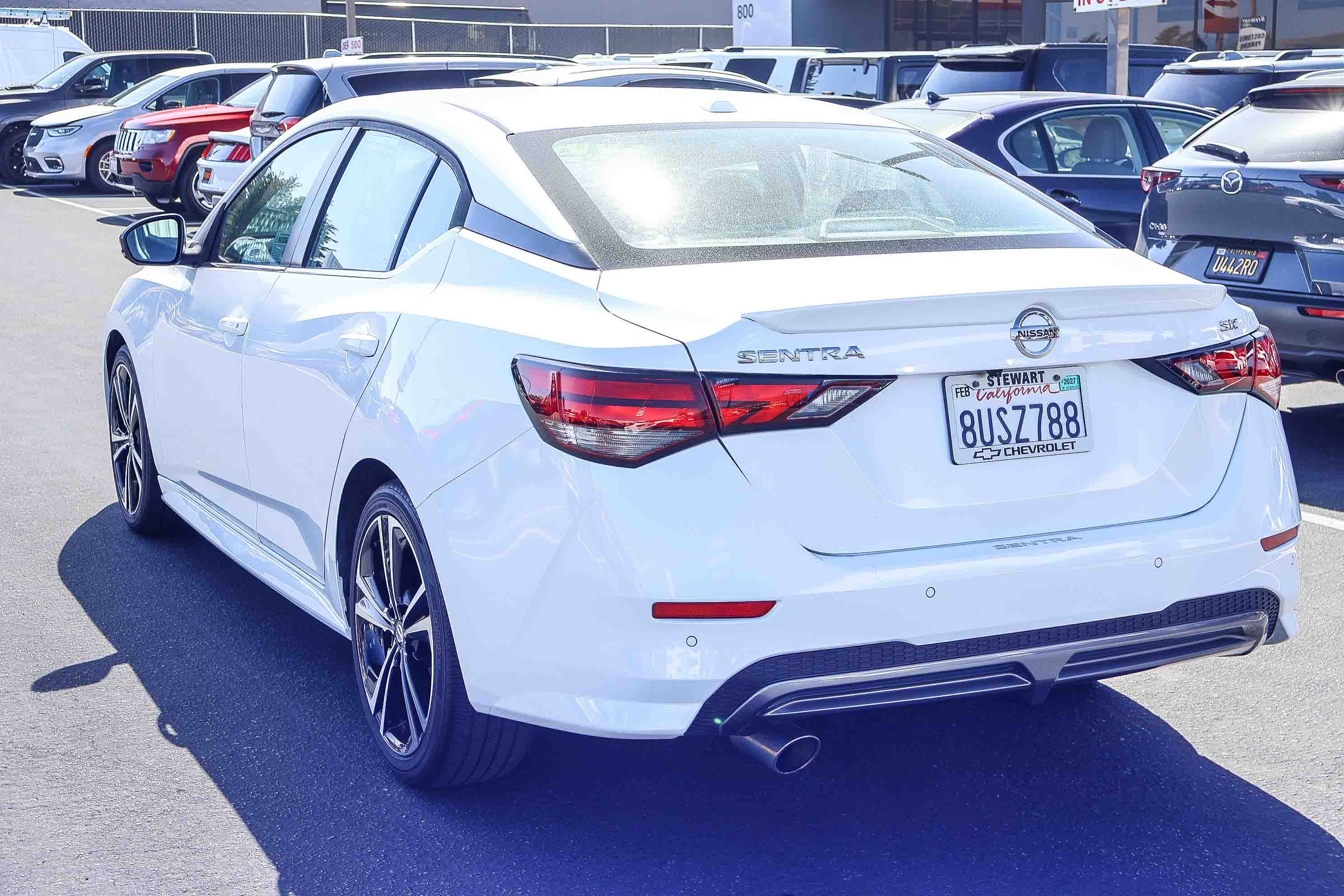 Used 2021 Nissan Sentra SR w/ SR Premium Package FWD image 22
