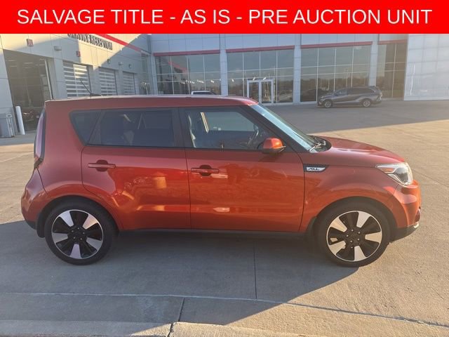 Used 2019 Kia Soul + image 2