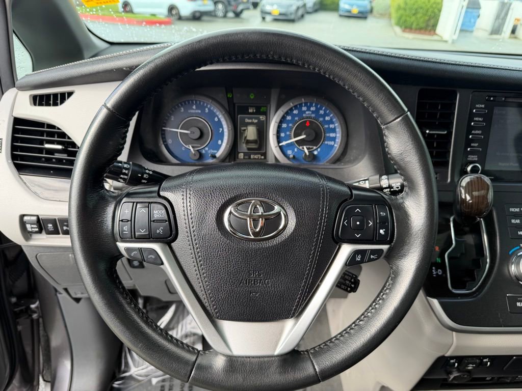 Used 2020 Toyota Sienna XLE Premium w/ Protection Package image 20