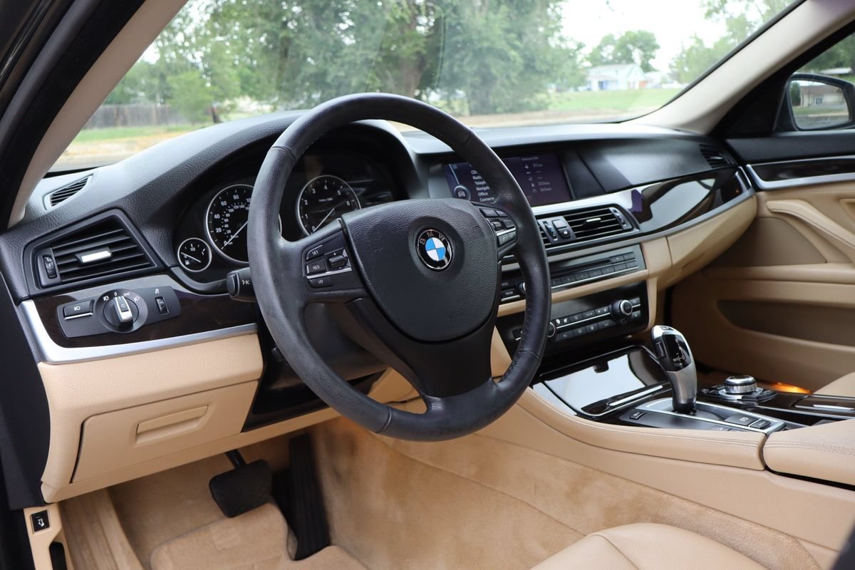 Used 2011 BMW 535i xDrive Sedan AWD/4WD image 15