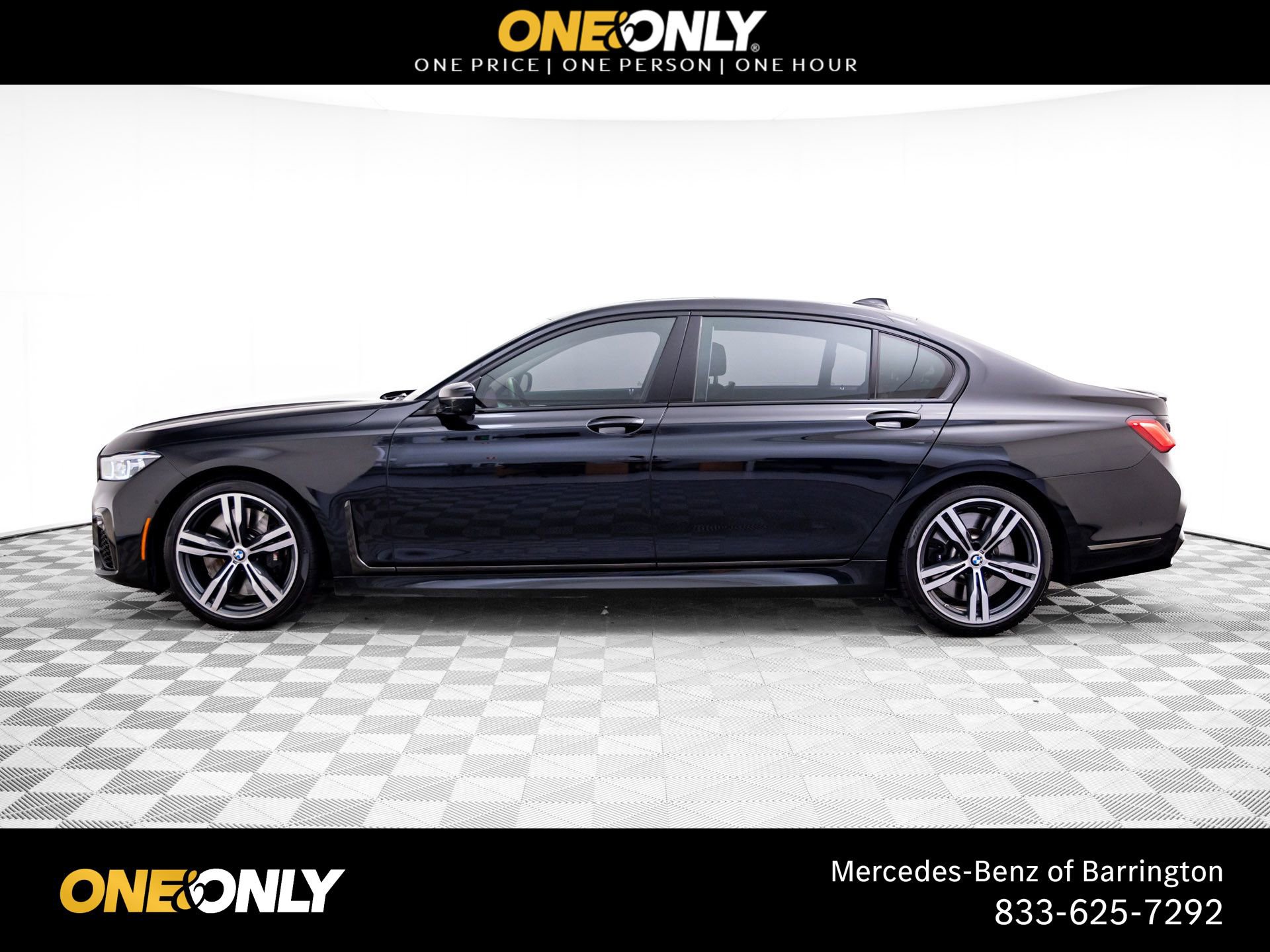 Used 2022 BMW M760i xDrive image 2