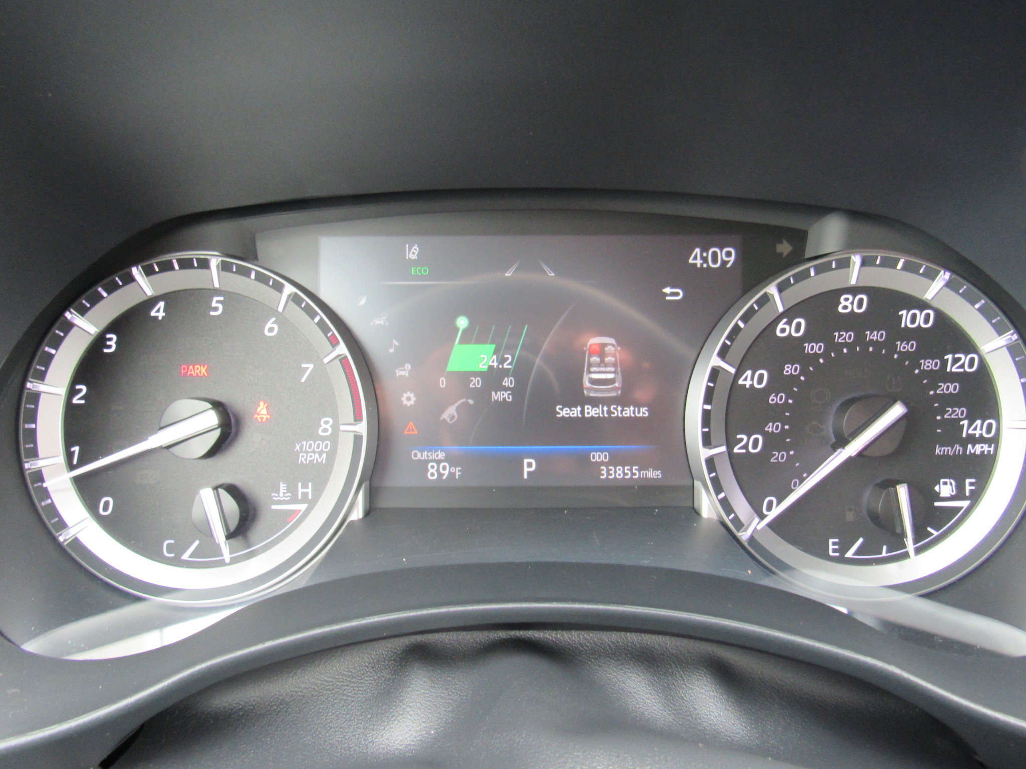 Used 2022 Toyota Highlander XLE AWD/4WD image 20