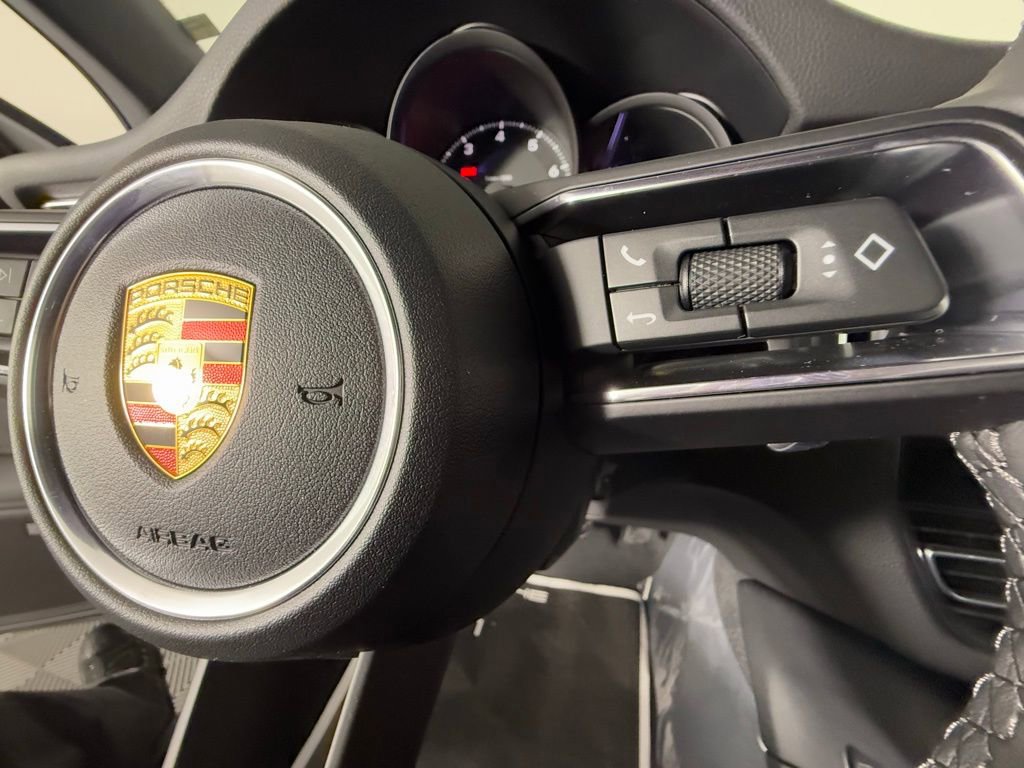 New 2026 Porsche Macan image 35