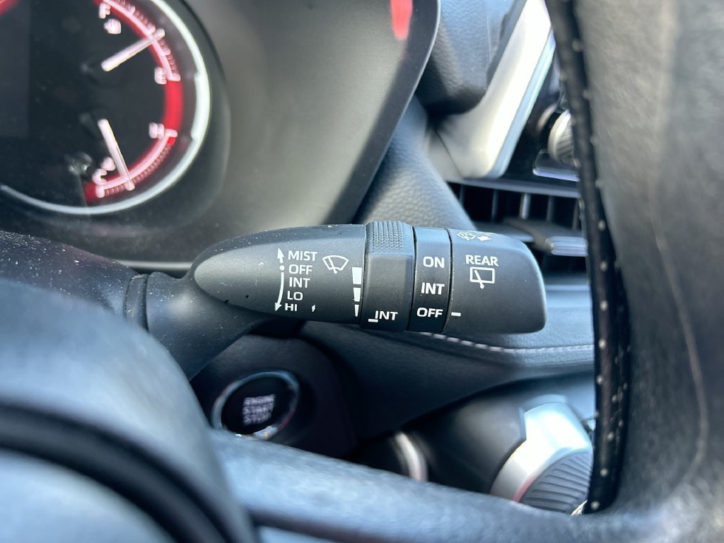 Certified 2025 Toyota RAV4 XLE FWD image 20
