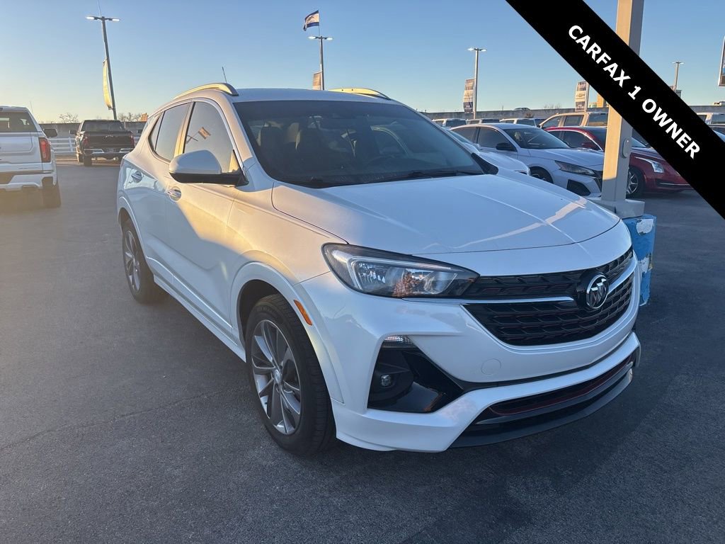 Used 2022 Buick Encore GX Select w/ Sport Touring Package image 1