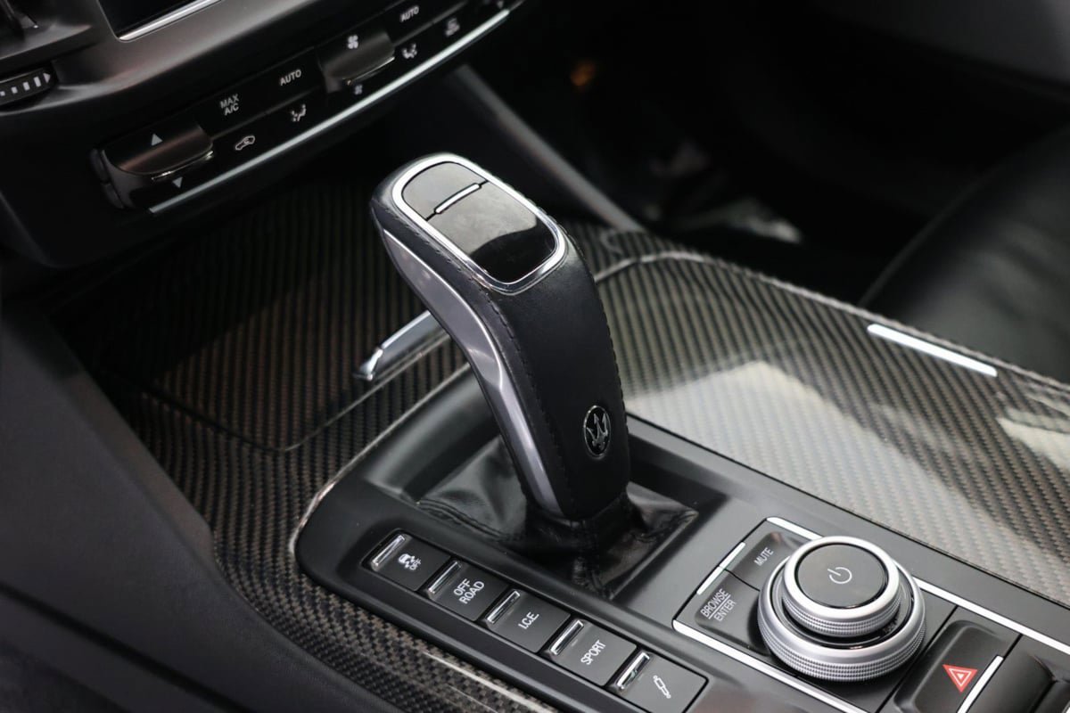 Used 2021 Maserati Levante GTS AWD/4WD image 7