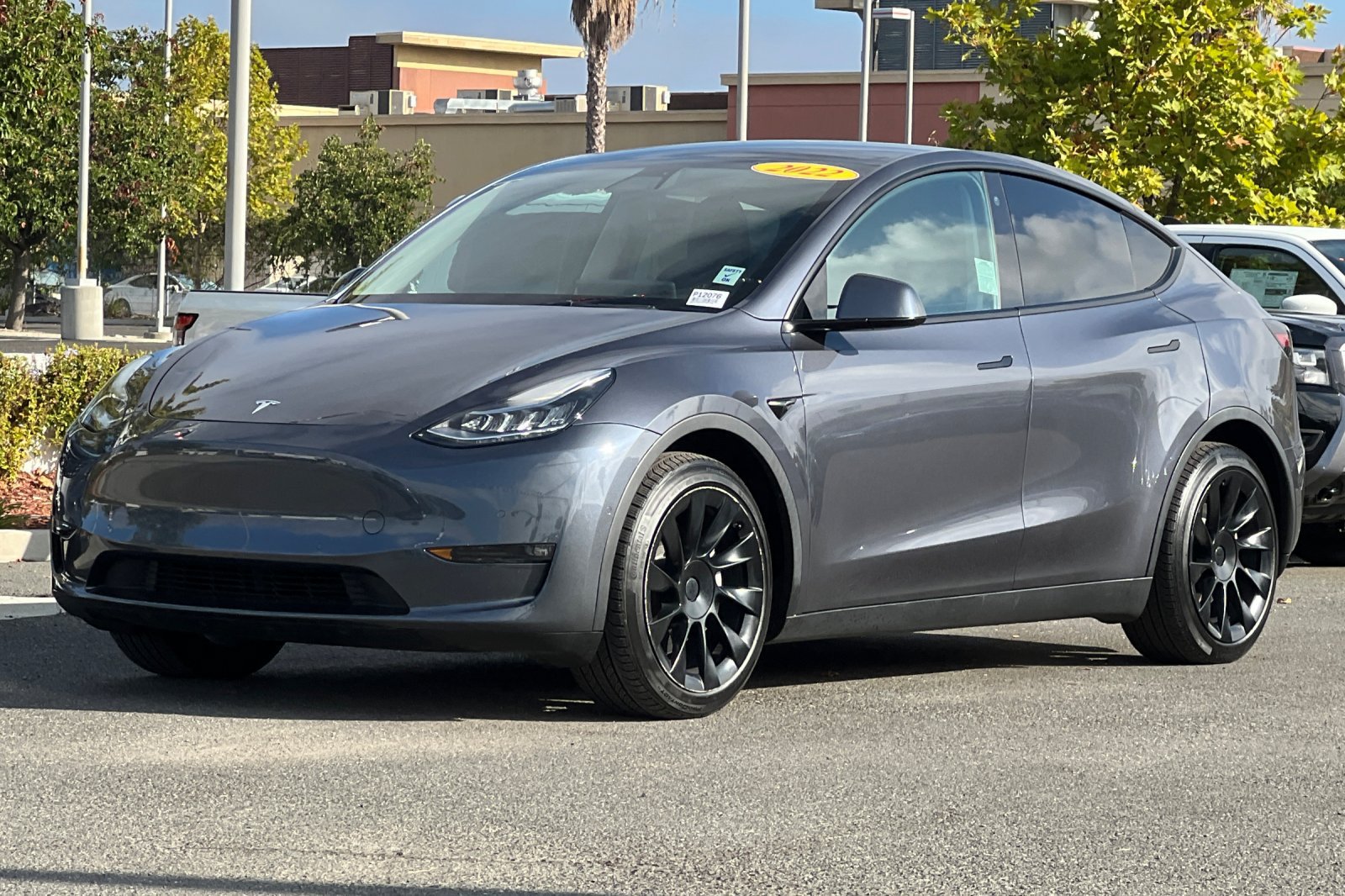 Used 2022 Tesla Model Y Long Range AWD/4WD image 8