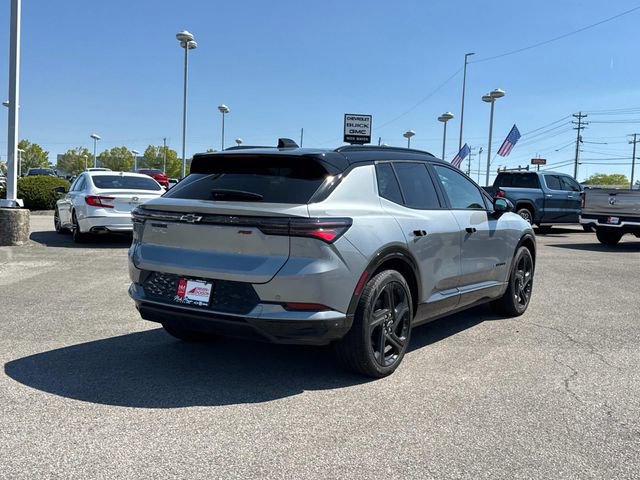 Used 2026 Chevrolet Equinox EV RS FWD image 4