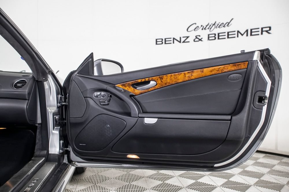 Used 2011 Mercedes-Benz SL 63 AMG image 23