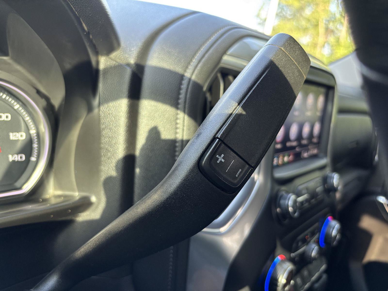 Used 2020 Chevrolet Silverado 1500 LT Trail Boss AWD/4WD image 30