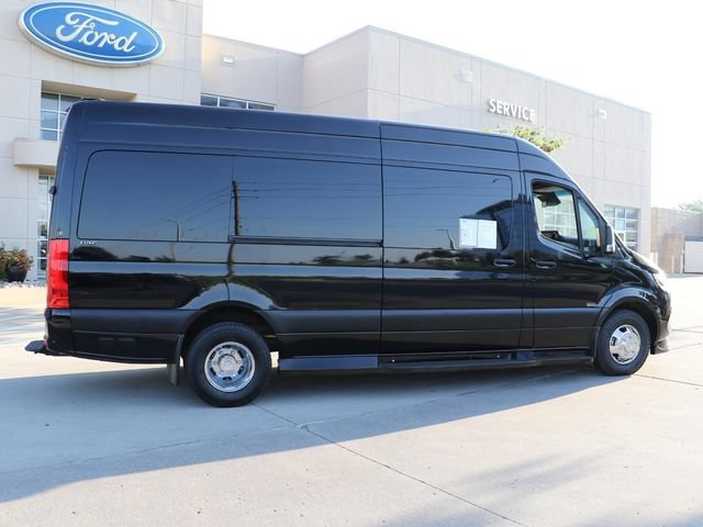 Used 2022 Mercedes-Benz Sprinter 3500 image 10