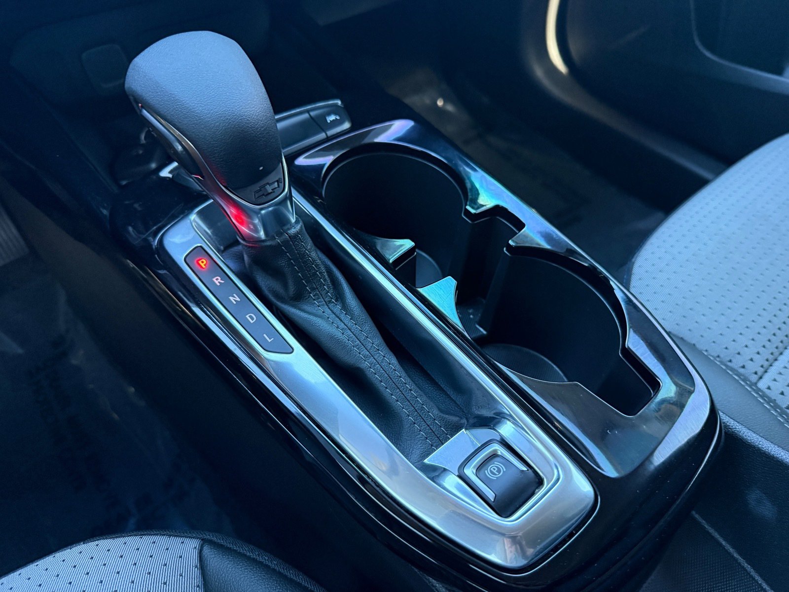 Used 2025 Chevrolet Trax LT w/ Driver Confidence Package image 21