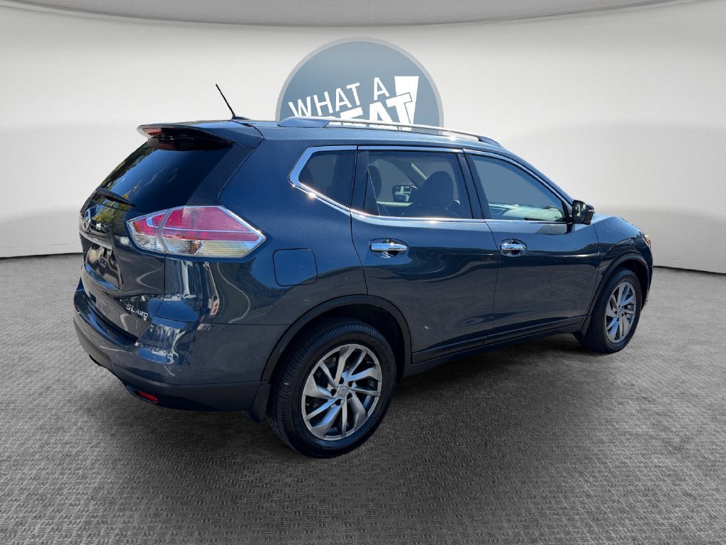 Used 2015 Nissan Rogue SL w/ SL Premium Package AWD/4WD image 3