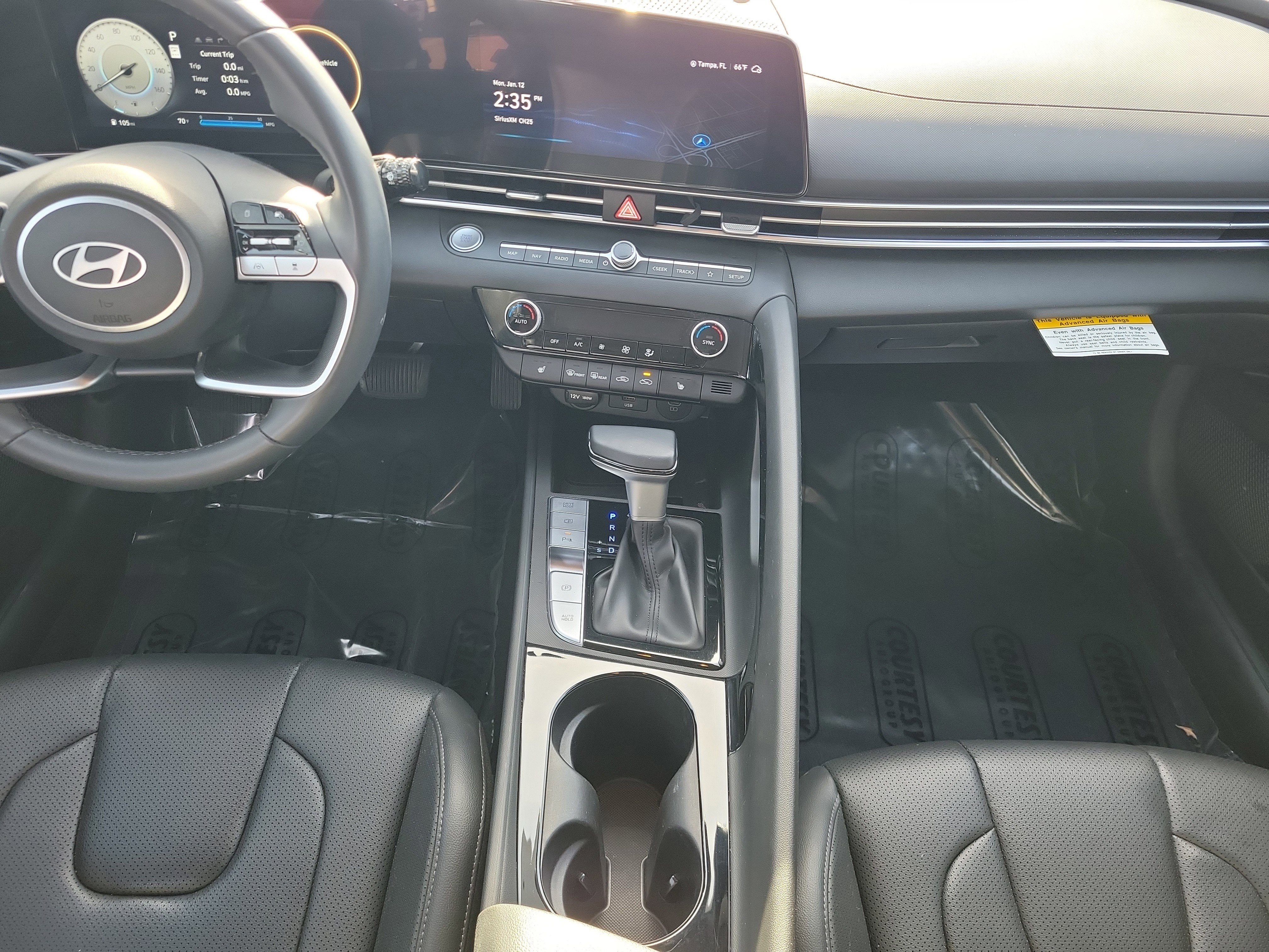 Certified 2024 Hyundai Elantra Limited image 11