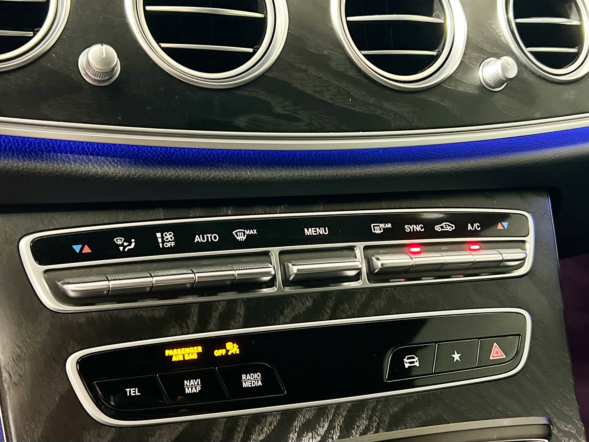 Used 2022 Mercedes-Benz E 350 Sedan image 27