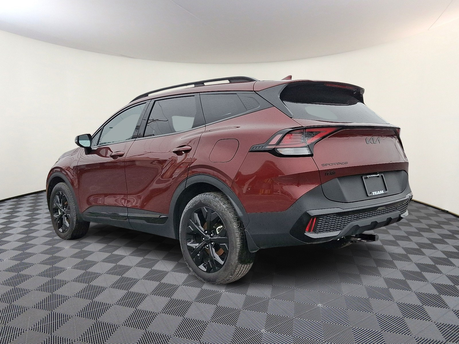 Used 2025 Kia Sportage X-Line AWD/4WD image 4