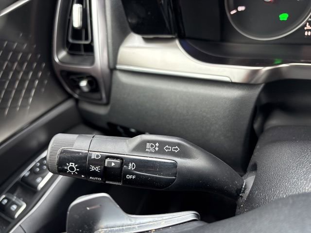 Certified 2023 Kia Sorento EX image 27