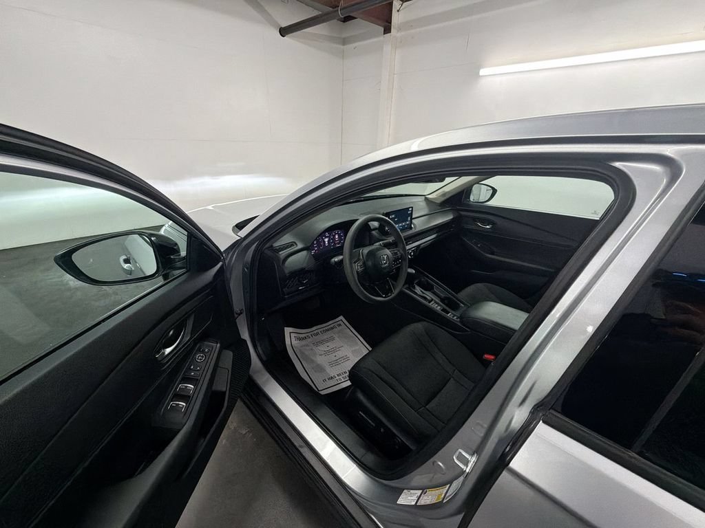 Certified 2026 Honda Accord SE image 10