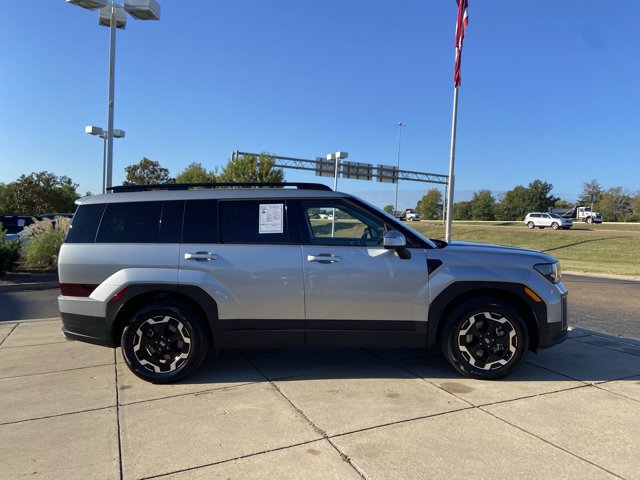 Used 2026 Hyundai Santa Fe SEL FWD image 5