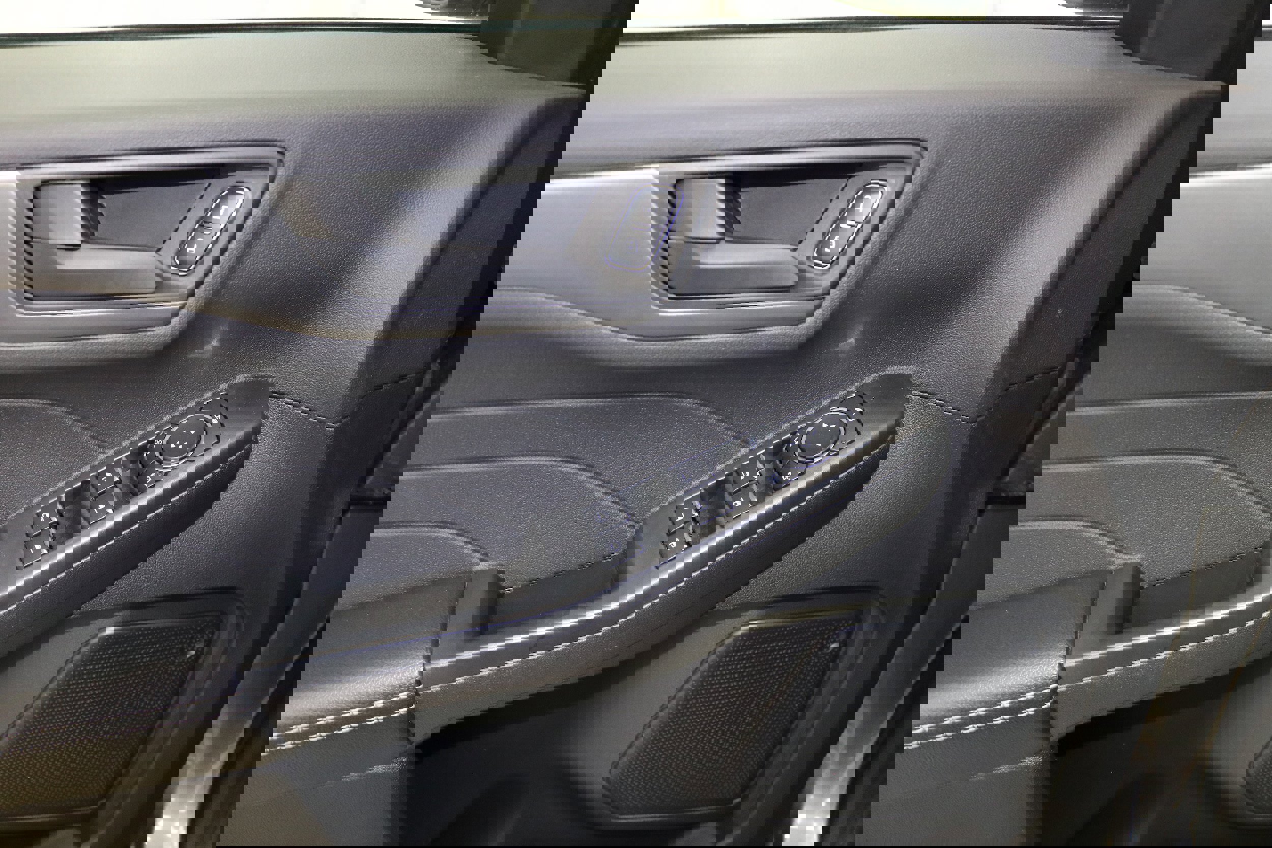 Used 2024 Ford Escape Active image 16