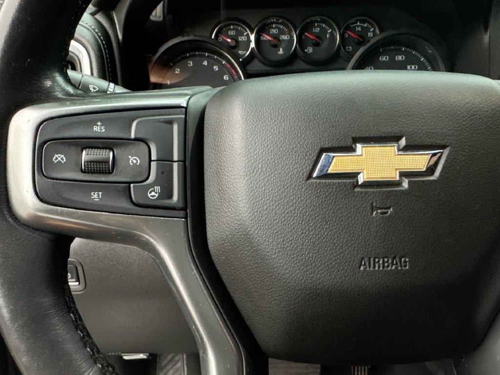 Used 2020 Chevrolet Silverado 1500 LT w/ All-Star Edition RWD image 17