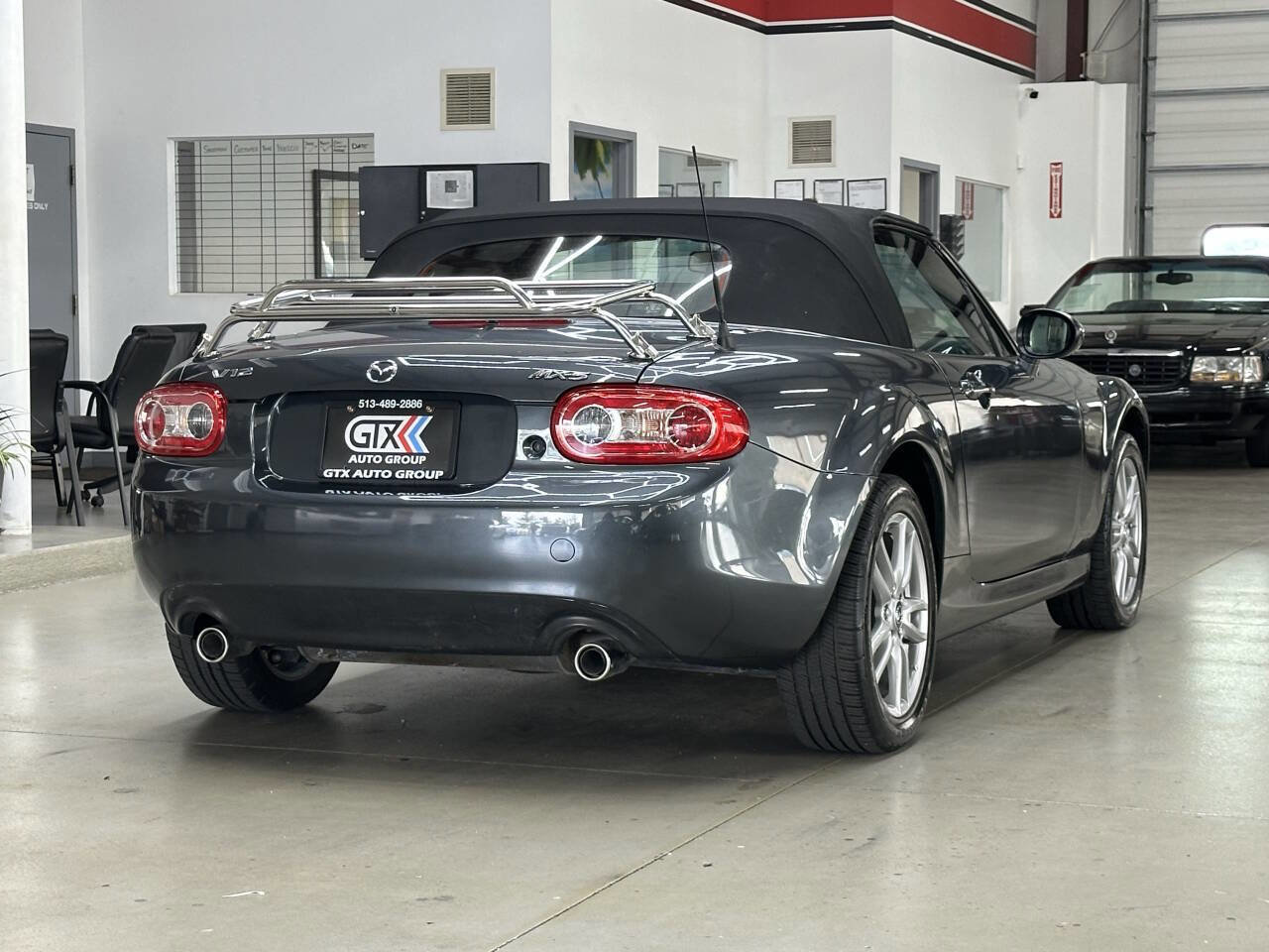Used 2014 MAZDA MX-5 Miata Sport image 3