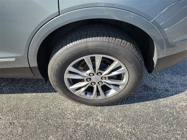 Used 2023 Cadillac XT5 Premium Luxury image 6