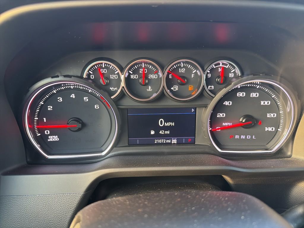 Used 2023 Chevrolet Silverado 2500 Custom w/ Custom Convenience Package image 9