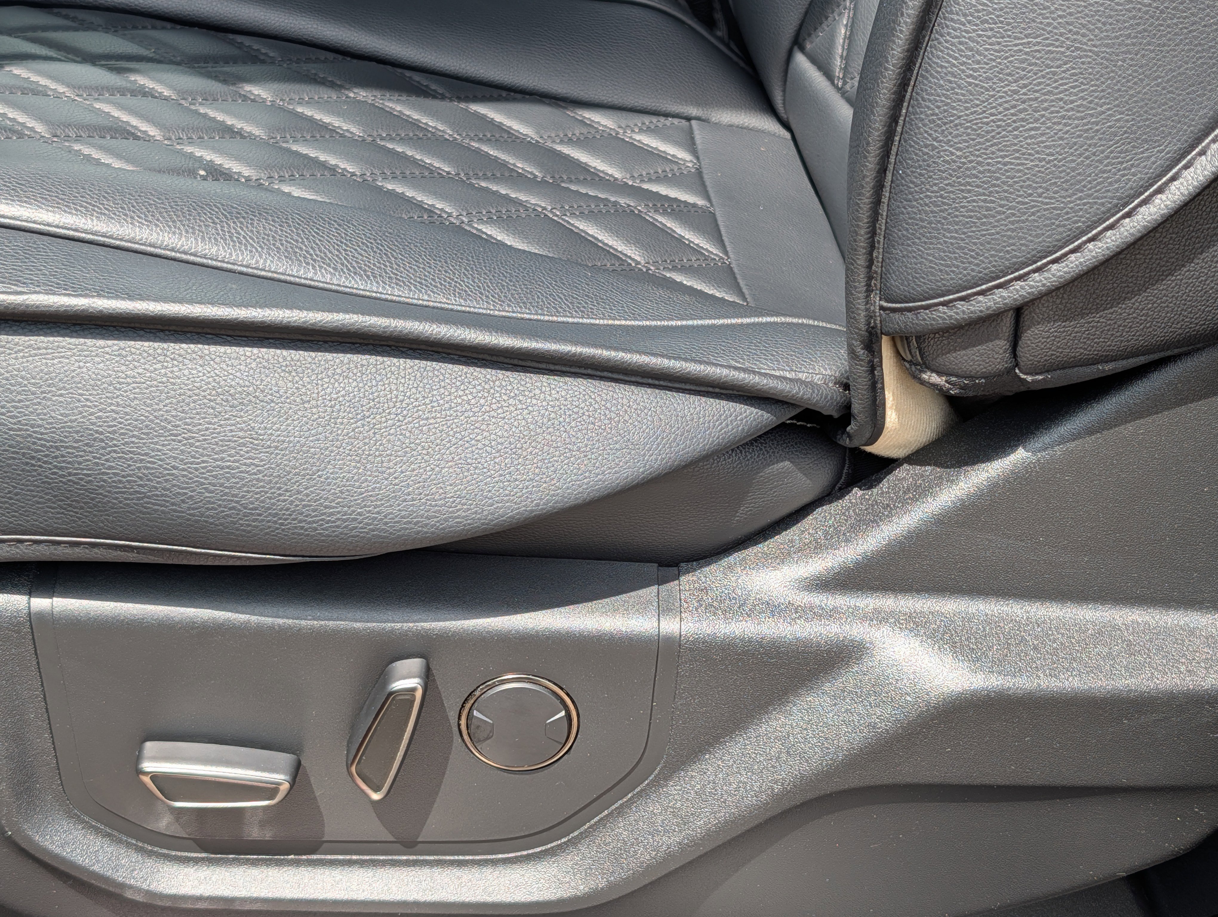 Used 2018 Ford F150 Raptor w/ Equipment Group 802A Luxury AWD/4WD image 12