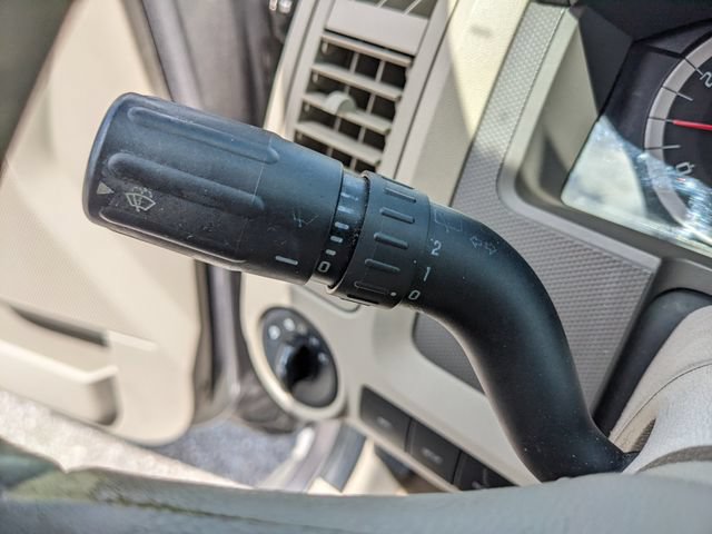 Used 2011 Ford Escape XLT FWD image 25