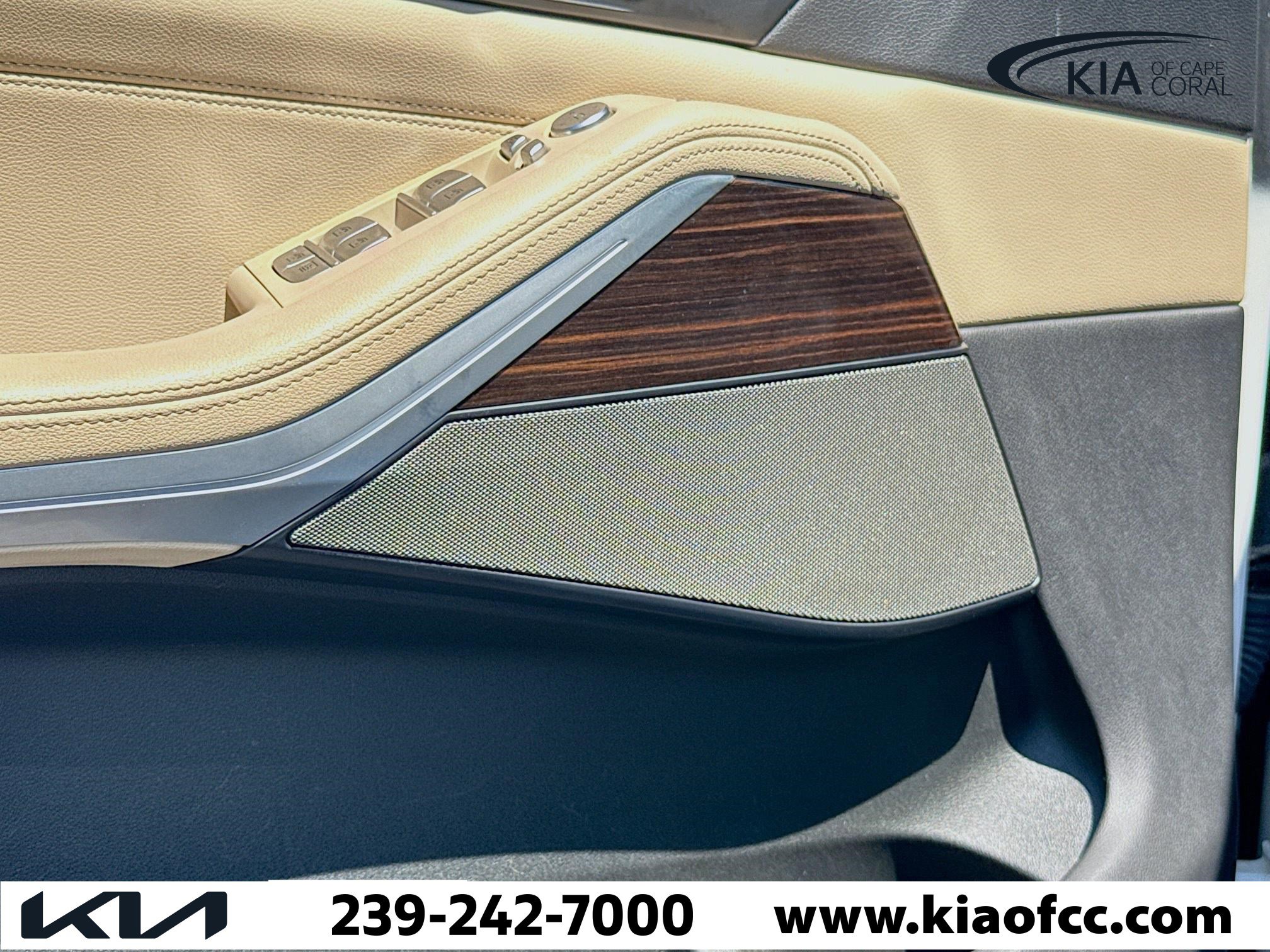 Used 2021 BMW X7 xDrive40i w/ Premium Package image 24