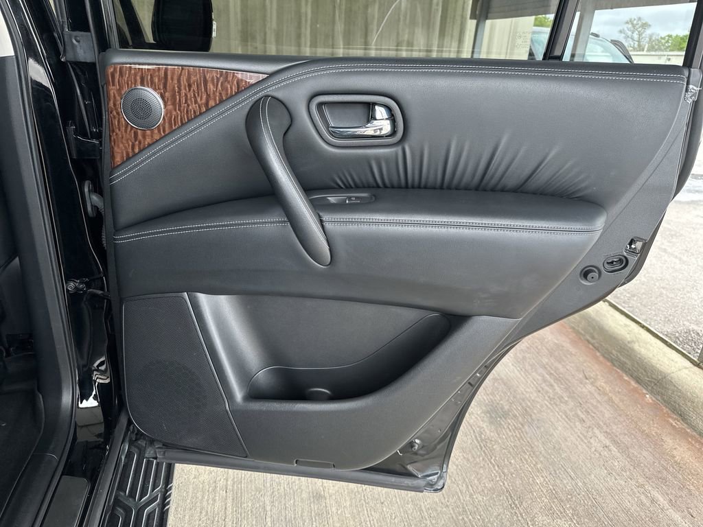 Used 2020 Nissan Armada SL w/ Premium Package image 34