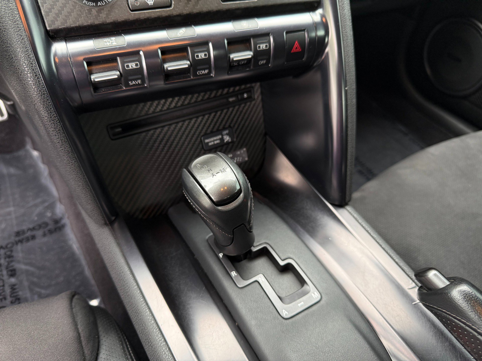 Used 2012 Nissan GT-R Premium AWD/4WD image 23