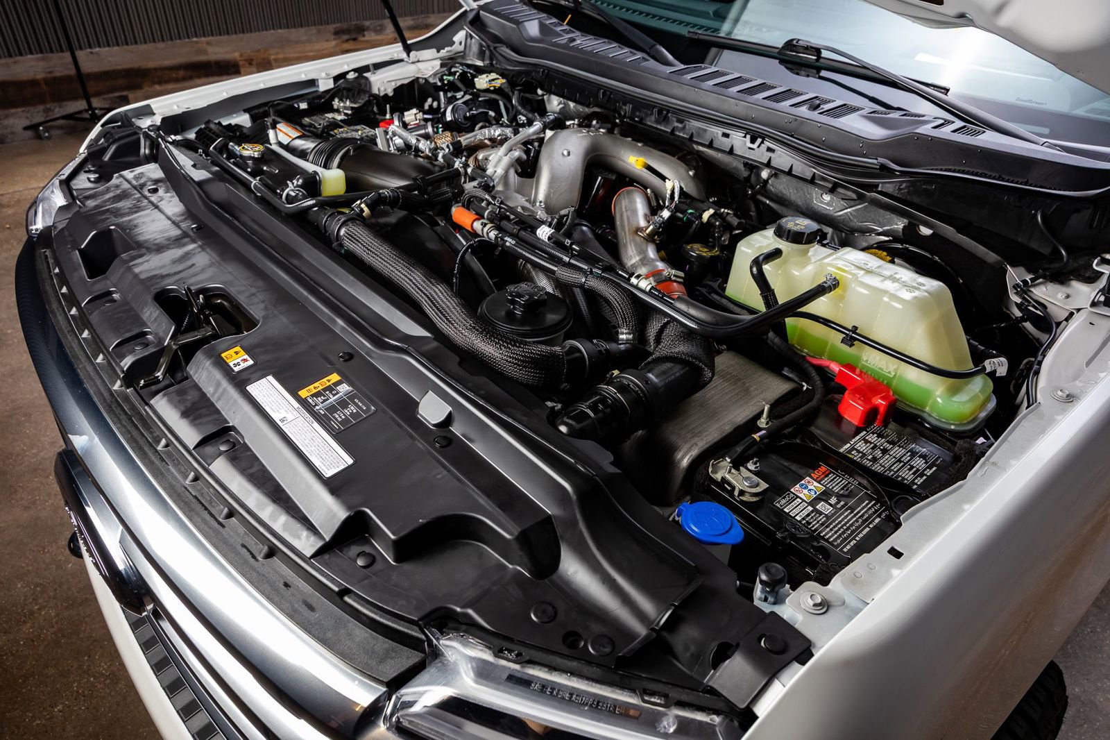 Used 2024 Ford F350 Platinum image 39