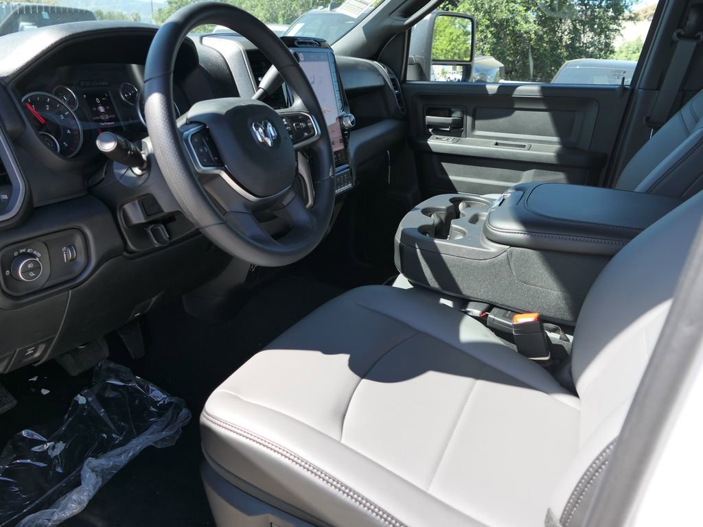 New 2026 RAM 3500 Tradesman AWD/4WD image 11