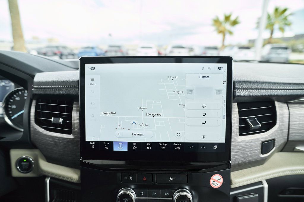 Used 2024 Ford Expedition Limited image 47