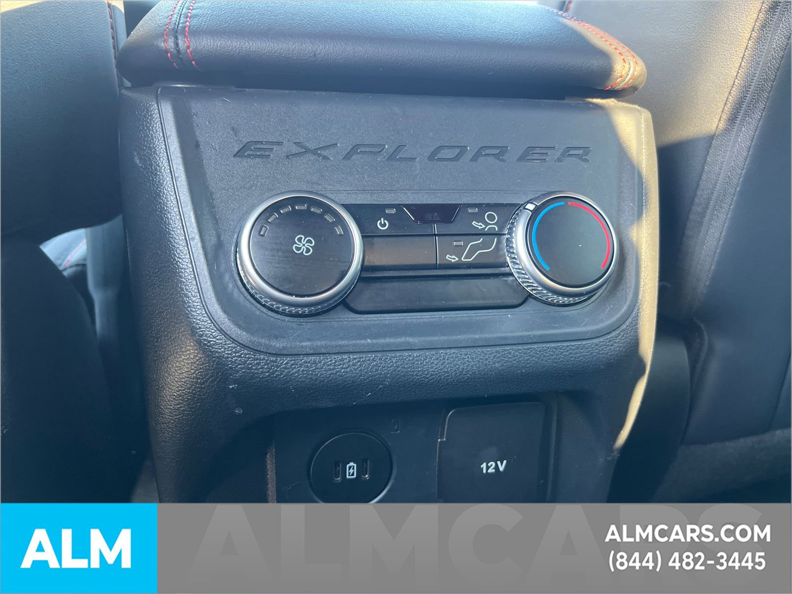 Certified 2025 Ford Explorer ST-Line AWD/4WD image 26