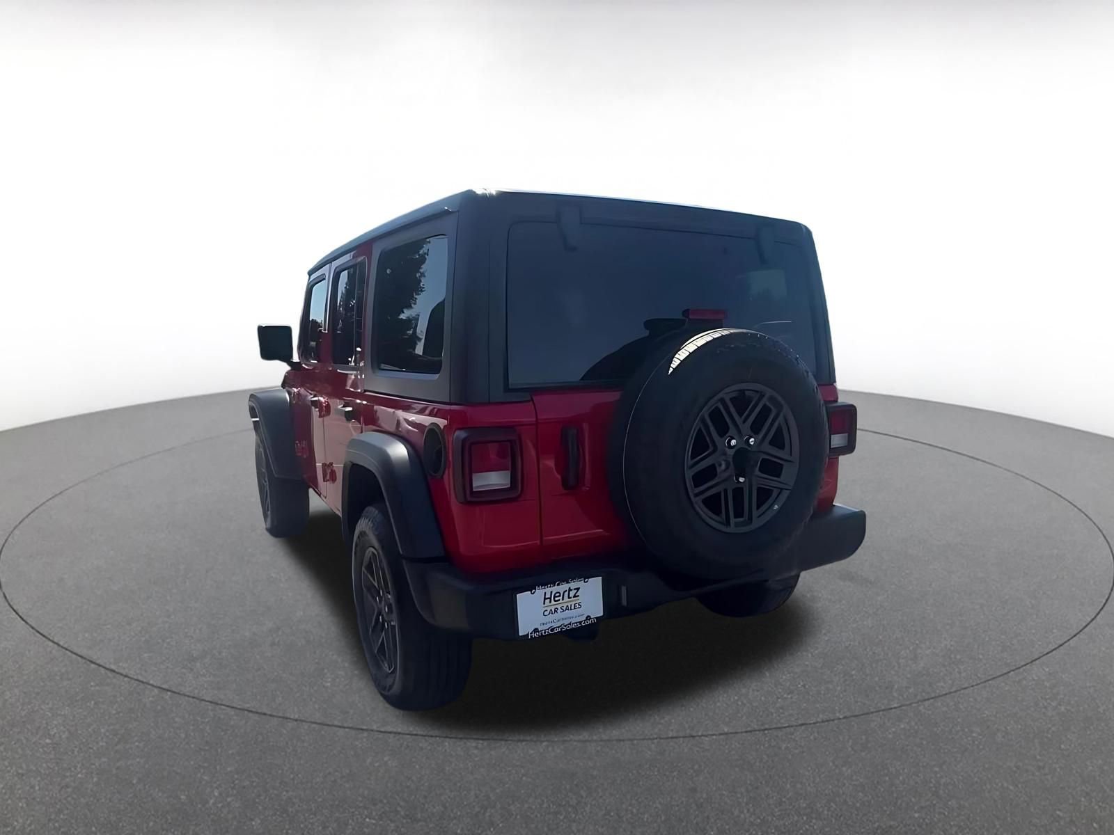 Used 2025 Jeep Wrangler Sport S image 14