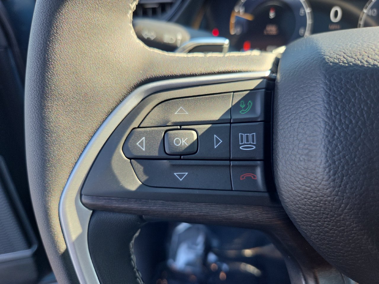 New 2027 Jeep Grand Cherokee Limited AWD/4WD image 15